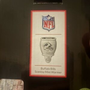 Buffalo bills scentsy mini warmer (nfl licensed)